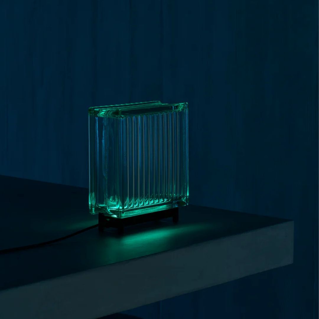 Linear Lamp 01 — Kismas