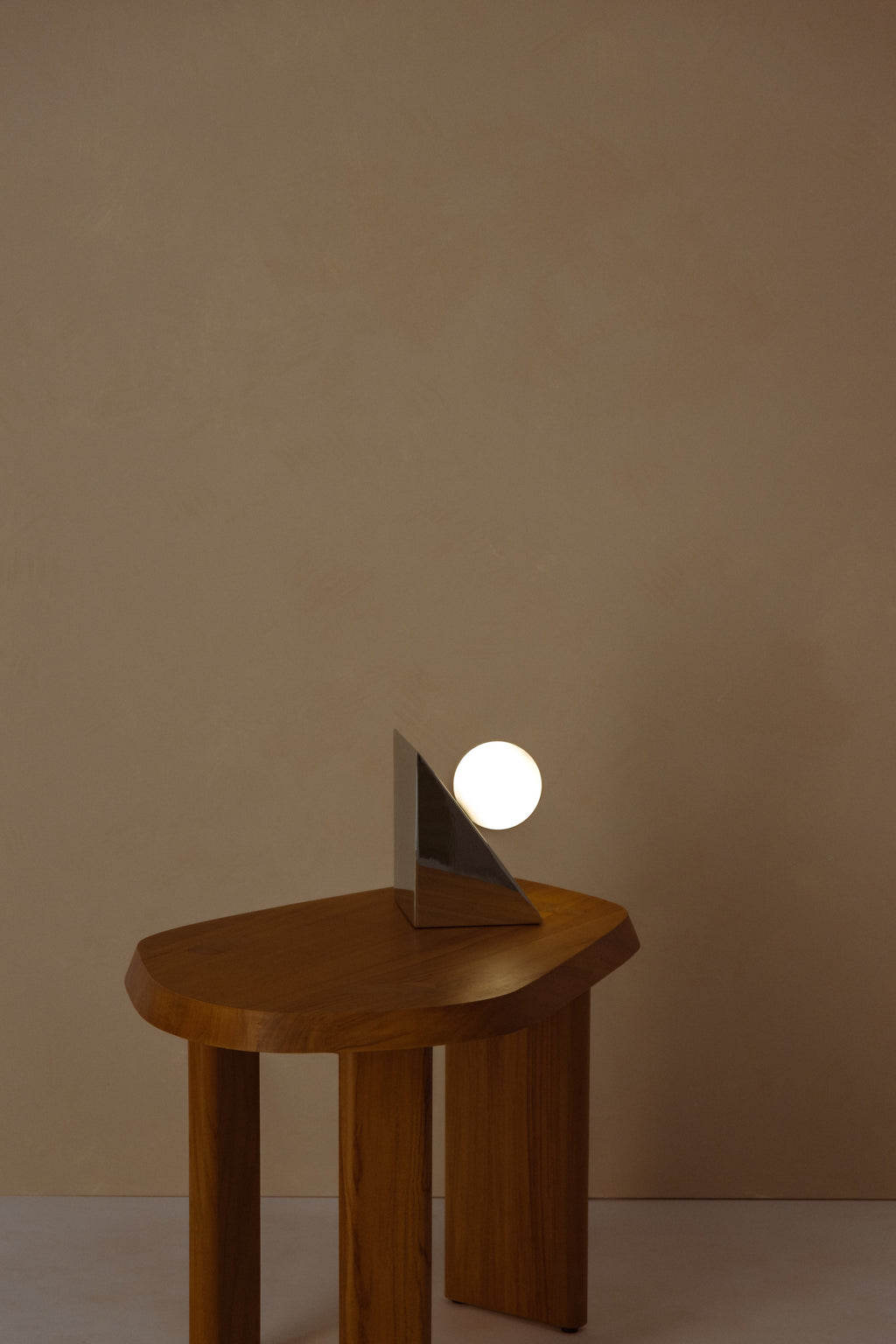 Edge Lamp — By Gray