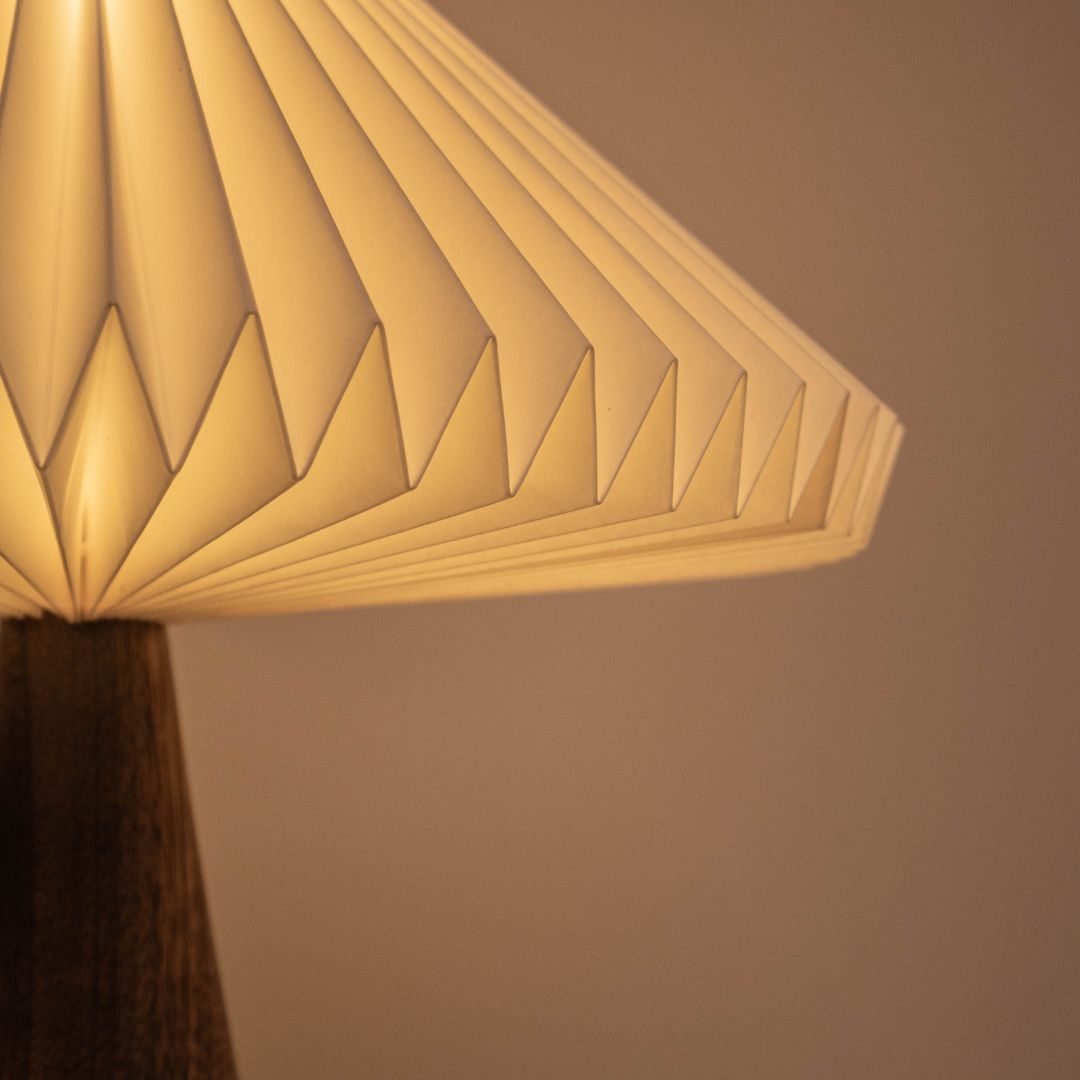 Pleat Lamp — Fold